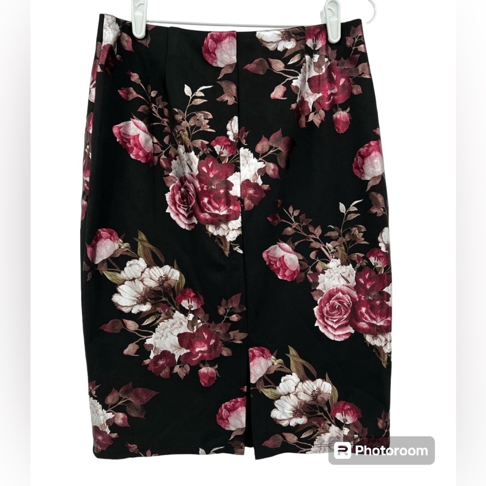 Women’s Skirt